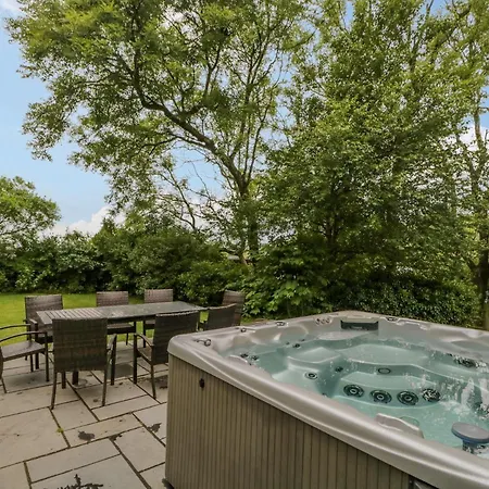 Ewedale Farm * 울버스톤